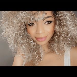 Meet your Posher, Deznia